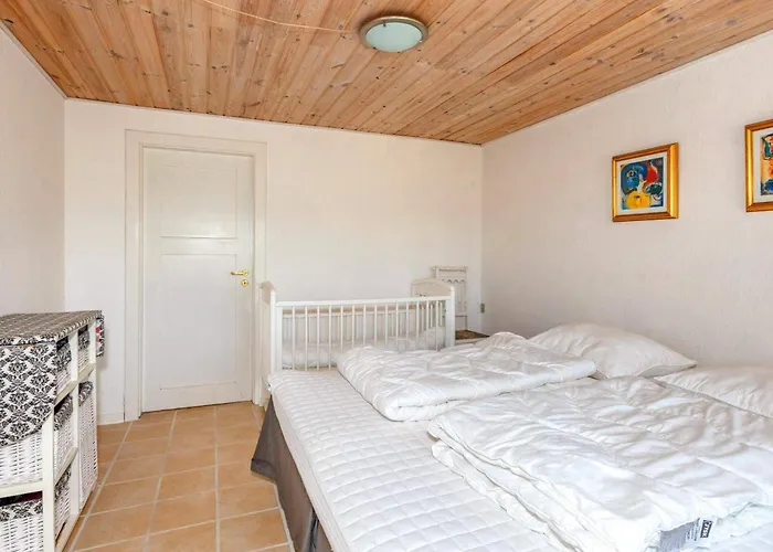 5 Person In Karby-by Traum Semesterbostad *